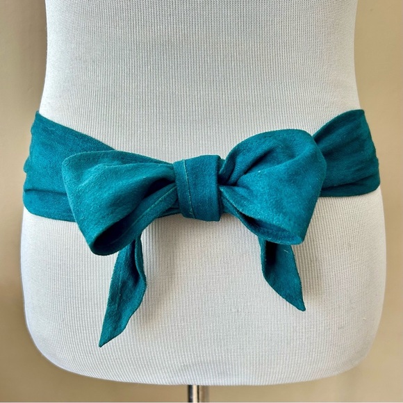 Vintage Laise Adzer Blue Suede Leather Wide Art Deco Belt Boho Chic Statement - Picture 4 of 13